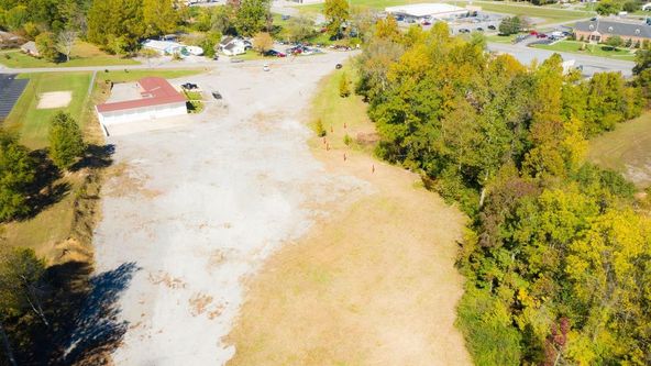 420 Dry Creek Rd, Smithville, TN 37166
